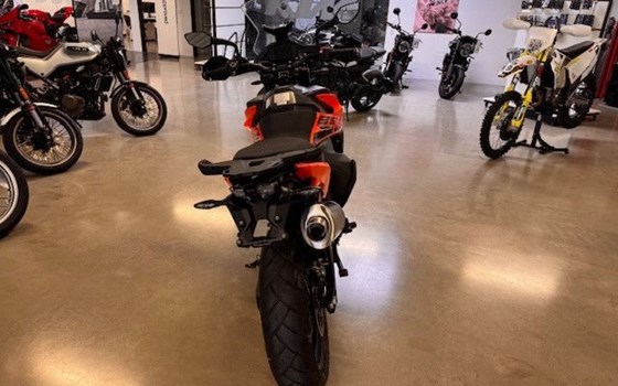 Gebrauchtmotorrad KTM 890 Adventure - Bild 8