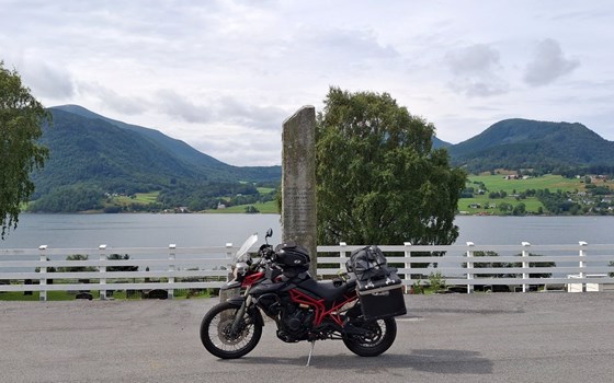 Gebrauchtmotorrad Triumph Tiger 800 XC Special - Bild 1