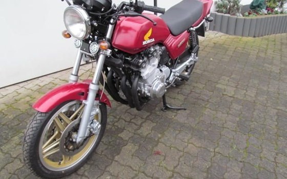 Gebrauchtmotorrad Honda CB 900 F1 Bol d'or - Bild 2