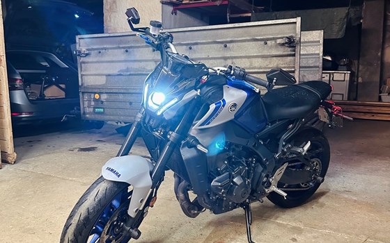 Gebrauchtmotorrad Yamaha MT-09 - Bild 1