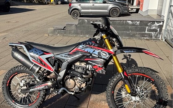 Gebrauchtmotorrad FB Mondial SMX 125i Enduro ABS - Bild 1