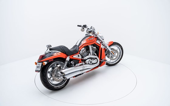 Motorrad Occasion Harley-Davidson Street Rod - Bild 4