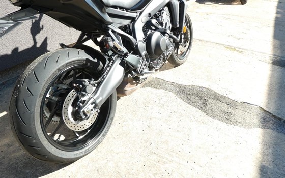 Gebrauchtmotorrad Yamaha MT-09 Y-AMT - Bild 3