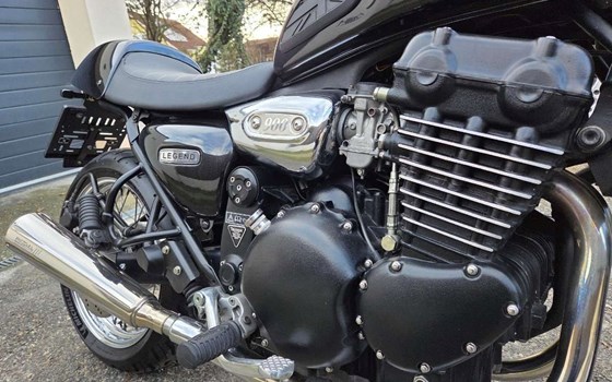 Gebrauchtmotorrad Triumph Legend TT - Bild 21