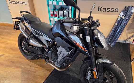 Gebrauchtmotorrad KTM 790 Duke - Bild 1
