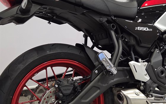 Neufahrzeug Kawasaki Z650 RS - Bild 3