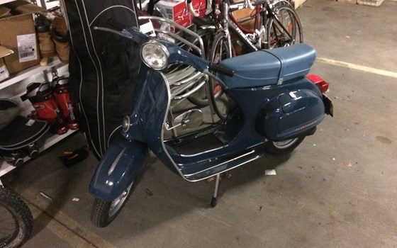 Gebrauchtmotorrad Vespa 125 Primavera ET3 - Bild 1