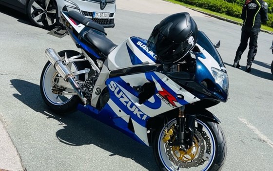 Gebrauchtmotorrad Suzuki GSX-R 1000 - Bild 1