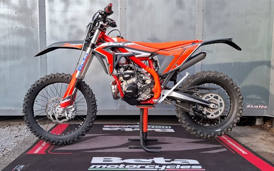 Neufahrzeug Beta Xtrainer 300 - Bild 1