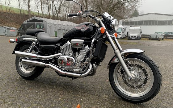 Gebrauchtmotorrad Honda VF 750 C Magna - Bild 4