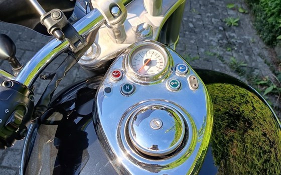 Gebrauchtmotorrad Triumph Speedmaster - Bild 8