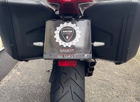 Gebrauchtmotorrad MV Agusta Turismo Veloce 800 - Bild 3