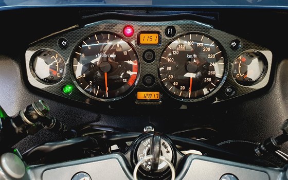 Gebrauchtmotorrad Suzuki GSX-1300RR Hayabusa - Bild 9