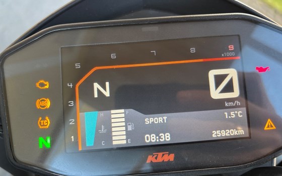 Gebrauchtmotorrad KTM 690 Duke - Bild 4