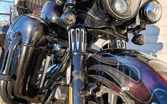 Gebrauchtmotorrad Harley-Davidson CVO FLHTCUSE Ultra Classic Electra Glide - Bild 1