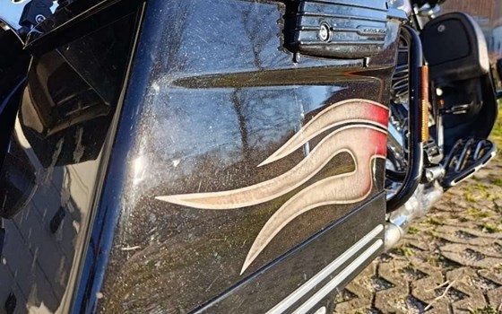 Gebrauchtmotorrad Harley-Davidson CVO FLHTCUSE Ultra Classic Electra Glide - Bild 10