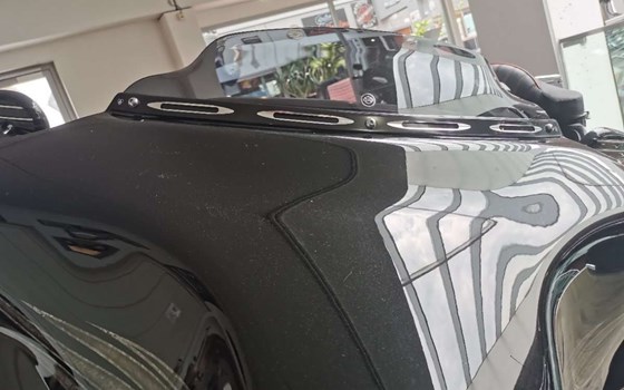 Gebrauchtmotorrad Harley-Davidson CVO FLHTCUSE Ultra Classic Electra Glide - Bild 11