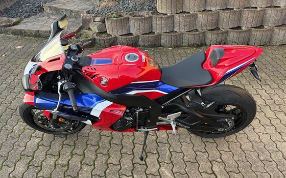 Gebrauchtmotorrad Honda CBR1000RR-R Fireblade - Bild 2