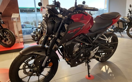 Gebrauchtmotorrad Honda CB125R - Bild 3