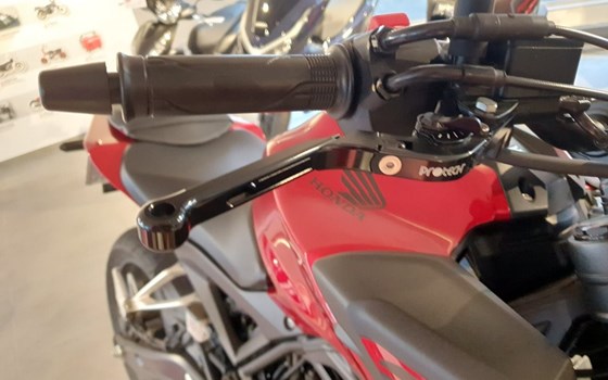 Gebrauchtmotorrad Honda CB125R - Bild 8