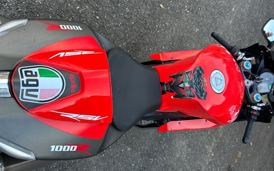 Gebrauchtmotorrad Aprilia RSV 1000 R (RSV Mille R) - Bild 6