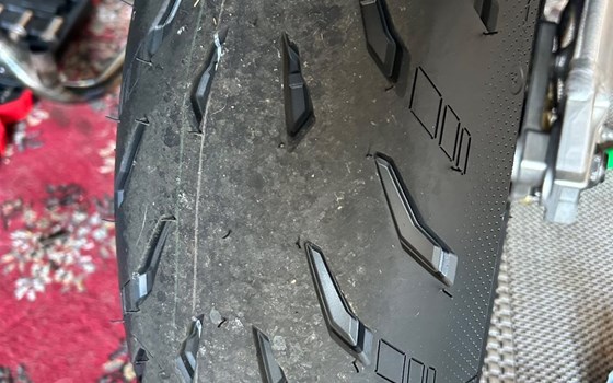 Gebrauchtmotorrad Aprilia RSV 1000 R (RSV Mille R) - Bild 8