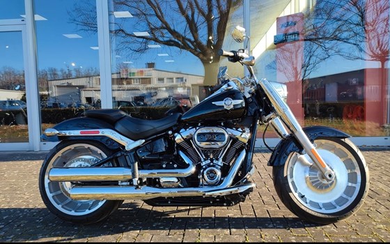 Gebrauchtmotorrad Harley-Davidson Softail Fat Boy 114 FLFBS - Bild 1