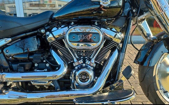 Gebrauchtmotorrad Harley-Davidson Softail Fat Boy 114 FLFBS - Bild 9