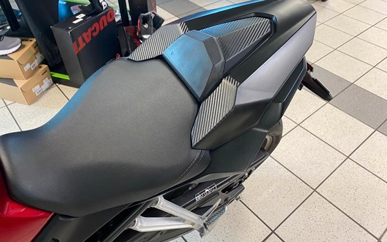 Gebrauchtmotorrad Honda CB650R - Bild 12