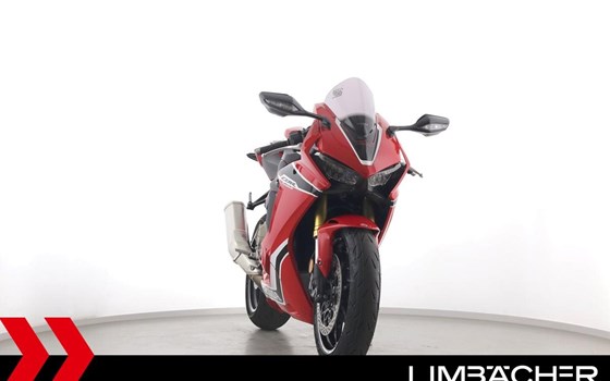 Gebrauchtmotorrad Honda CBR1000RR Fireblade - Bild 11