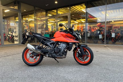 KTM 990 Duke
