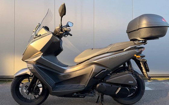 Motorrad Occasion Kymco Sky Town 125i ABS - Bild 2