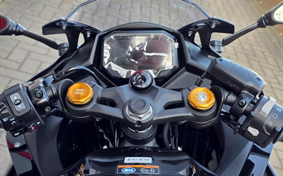 Neufahrzeug Kawasaki Ninja ZX-4RR - Bild 13