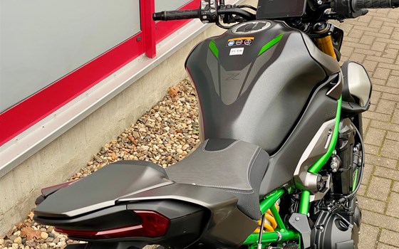 Neufahrzeug Kawasaki Z900 SE - Bild 21