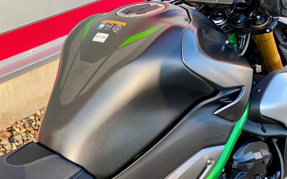 Neufahrzeug Kawasaki Z900 SE - Bild 18