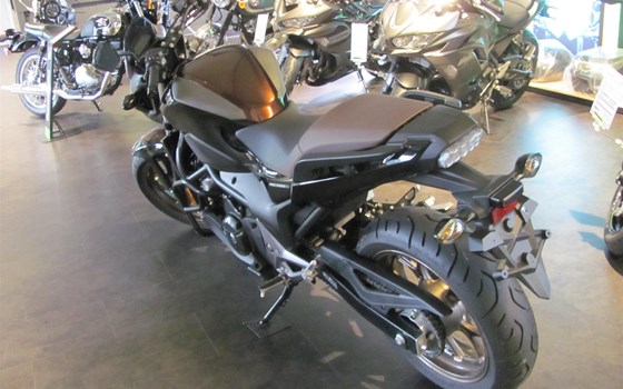 Gebrauchtmotorrad Honda NC750S DCT - Bild 13