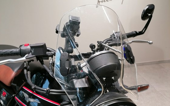 Gebrauchtmotorrad Moto Guzzi V7 Stone Special Edition - Bild 4