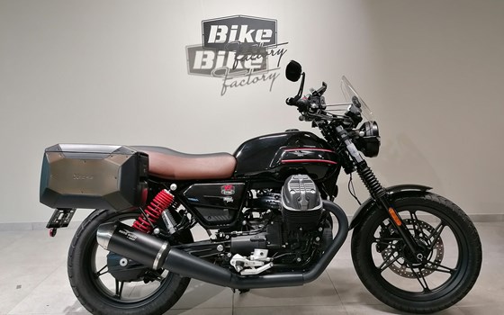 Gebrauchtmotorrad Moto Guzzi V7 Stone Special Edition - Bild 2