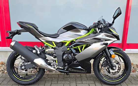 Neufahrzeug Kawasaki Ninja 125 - Bild 5