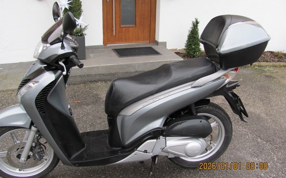 Gebrauchtmotorrad Honda SH125i - Bild 3