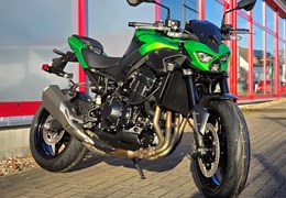 Neumotorrad Kawasaki Z900