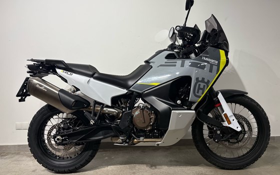 Gebrauchtmotorrad Husqvarna Norden 901 - Bild 1