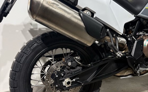 Gebrauchtmotorrad Husqvarna Norden 901 - Bild 4