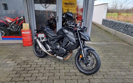 Gebrauchtmotorrad Honda CB750 Hornet - Bild 1