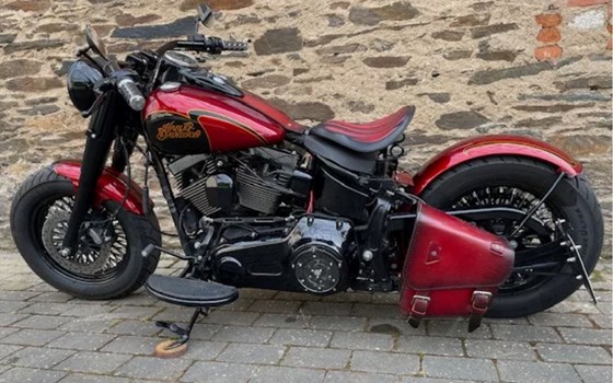 Gebrauchtmotorrad Harley-Davidson Softail Heritage Classic FLSTC - Bild 2