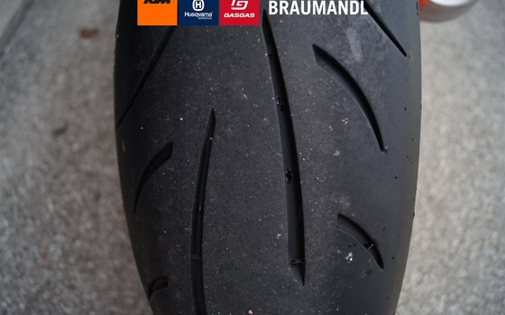 Gebrauchtmotorrad KTM 1290 Super Duke R - Bild 8