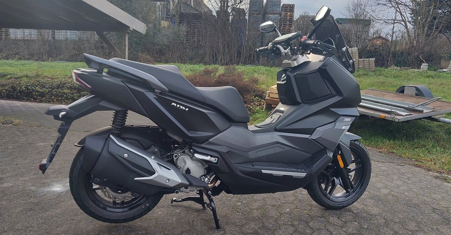 Angebot Sym ADX 300