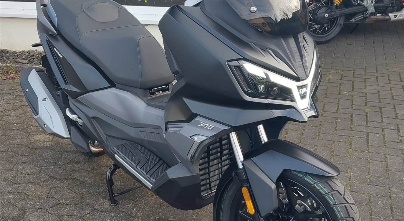 Angebot Sym ADX 300