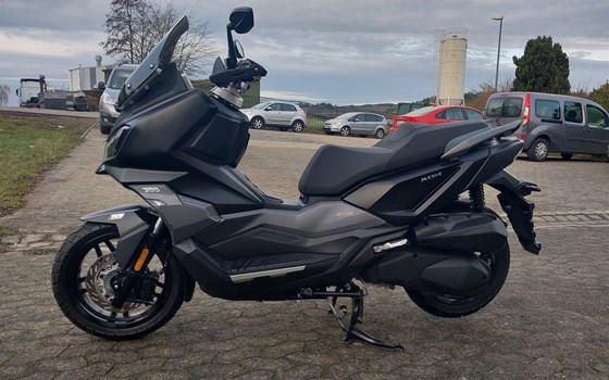 Gebrauchtmotorrad Sym ADX 300 - Bild 2