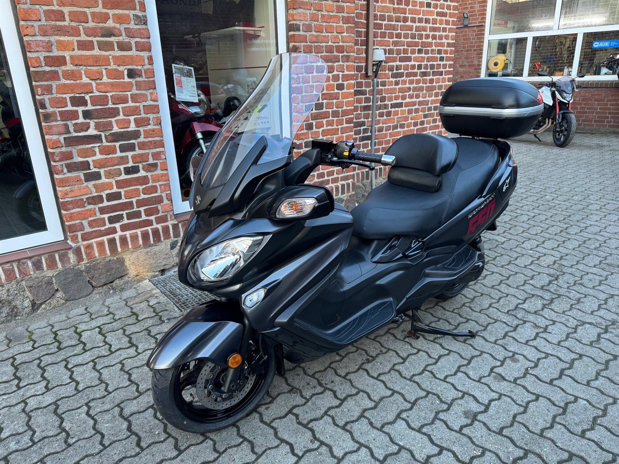 Suzuki Burgman 650 Executive